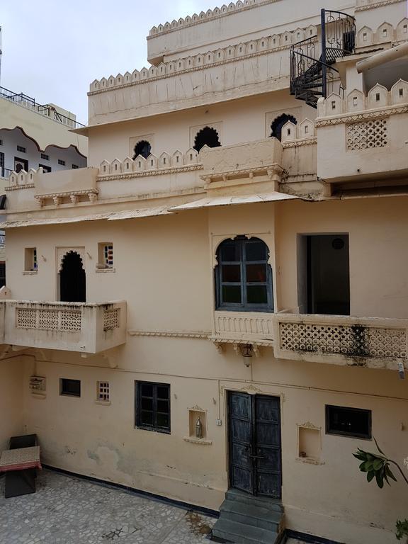 Silver Moon Haveli Udaipur Exteriör bild